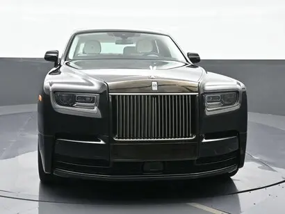 2025 Rolls-Royce Phantom Base photo 5