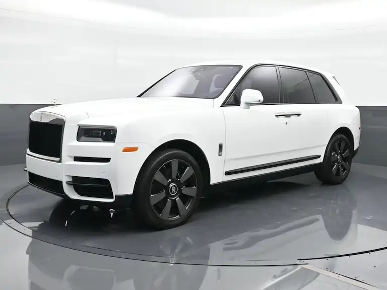 2022 Rolls-Royce Cullinan Base's photo