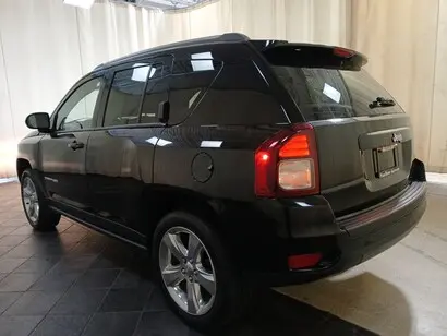 2014 Jeep Compass Latitude photo 5