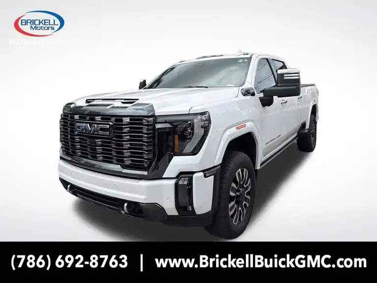 2024 GMC Sierra Denali Ultimate 4WD Crew Cab Long Box's photo