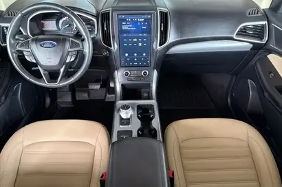 2021 Ford Edge SEL AWD photo 3