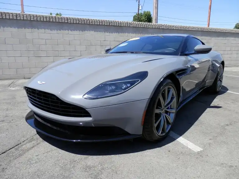 2020 Aston Martin DB11 V8 Coupe's photo