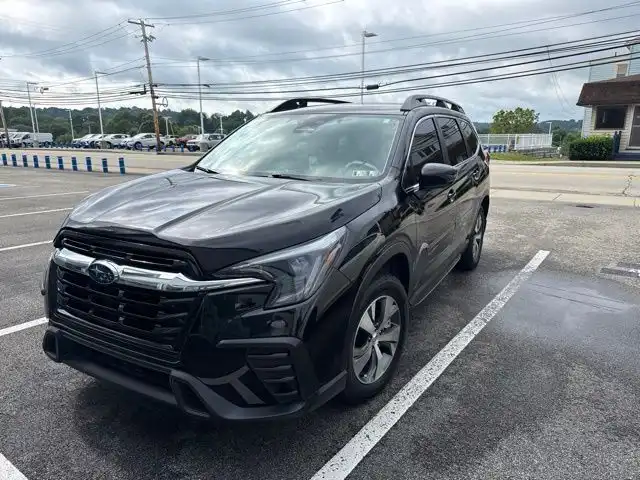 2024 Subaru Ascent Premium 7 Passenger's photo