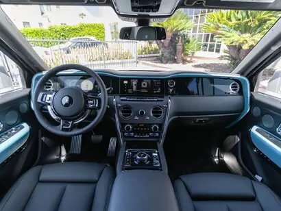 2027 Rolls-Royce Cullinan Base photo 4