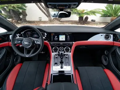 2026 Bentley Continental GT V8 Mulliner photo 4