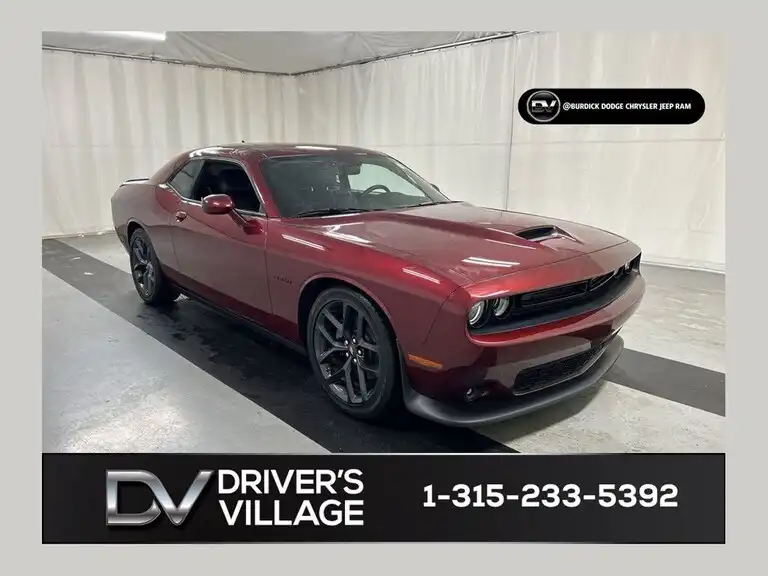 2022 Dodge Challenger R/T's photo