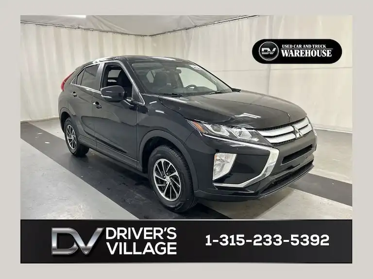 2020 Mitsubishi Eclipse Cross ES S-AWC's photo