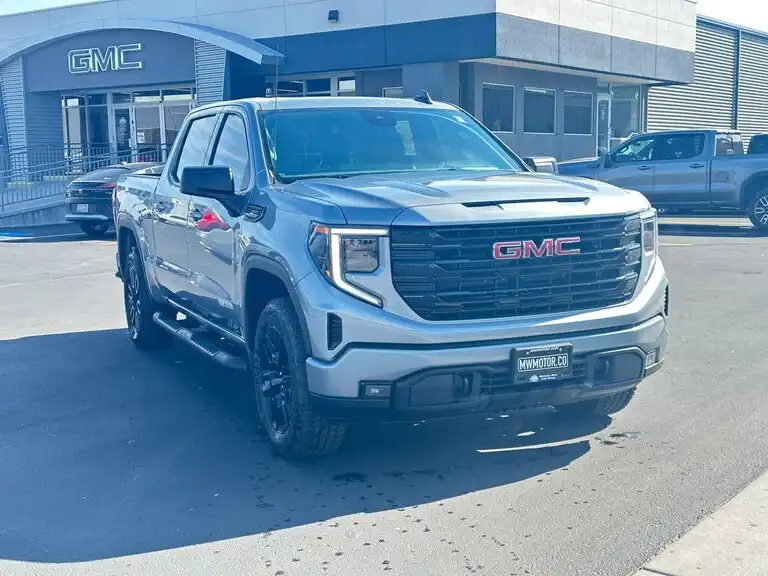 2026 GMC Sierra Elevation 4WD Crew Cab Standard Box's photo