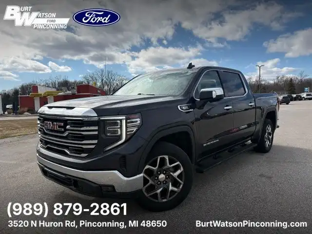 2022 GMC Sierra SLT 4WD Crew Cab Short Box's photo
