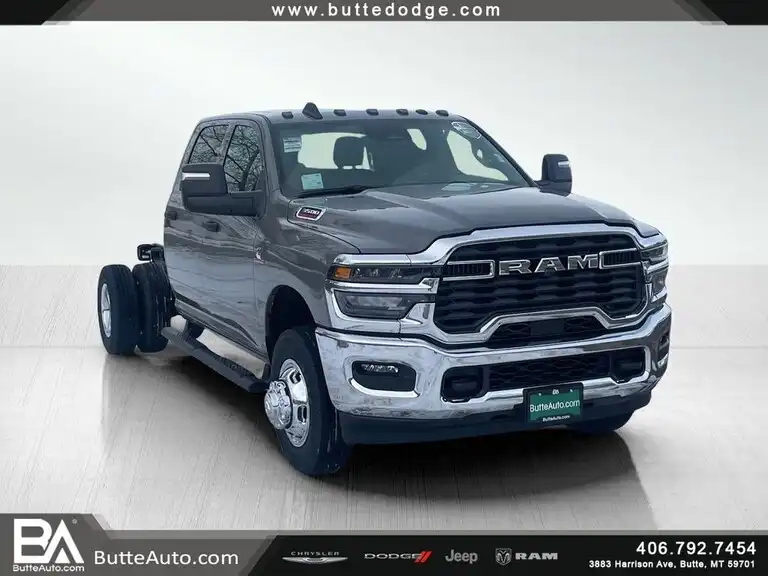 2026 RAM 3500 Tradesman 4X4 Crew Cab's photo
