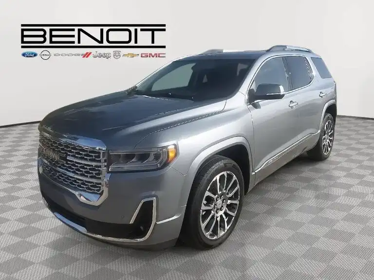 2023 GMC Acadia Denali AWD's photo