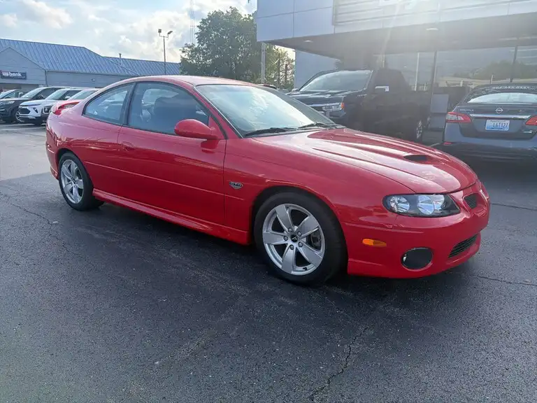 2004 Pontiac GTO Base's photo