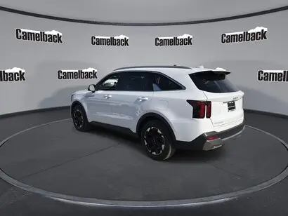 2024 Kia Sorento S Auto photo 5