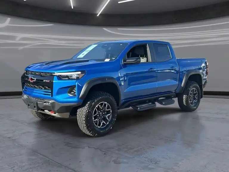 2024 Chevrolet Colorado 4WD ZR2 Crew Cab Short Box's photo