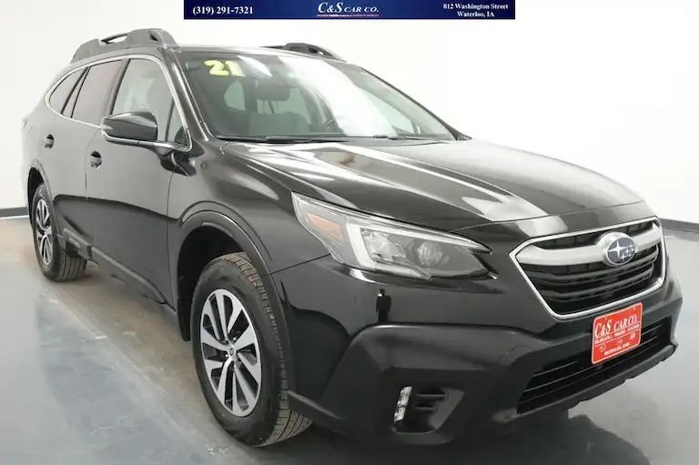 2021 Subaru Outback Premium's photo