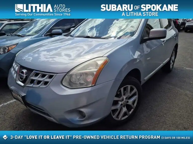 2011 Nissan Rogue SV AWD's photo