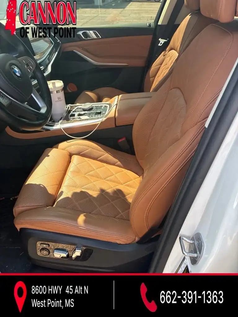2024 BMW X7 xDrive40i's photo