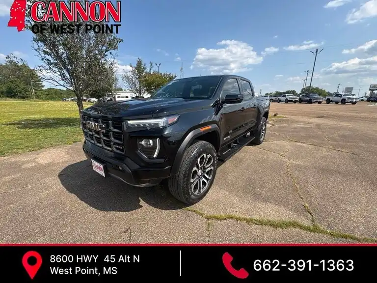 2023 GMC Canyon AT4 4WD Crew Cab Short Box's photo