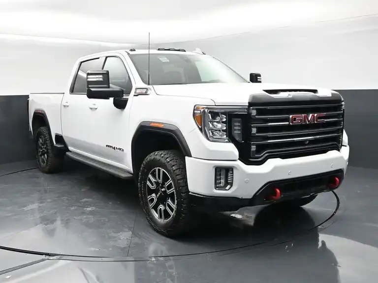 2022 GMC Sierra 4WD Crew Cab Standard Box AT4's photo