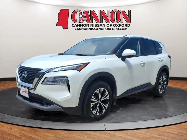 2023 Nissan Rogue SV FWD's photo