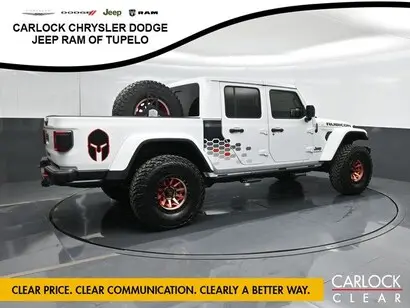 2021 Jeep Gladiator Rubicon photo 3