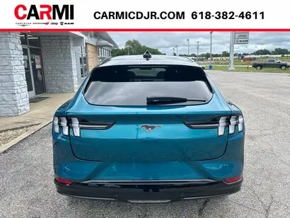 2026 Ford Mustang-Mach-e Premium photo 5