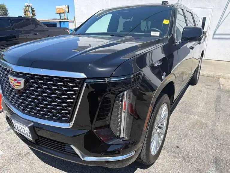 2026 Cadillac Escalade ESV Luxury 2WD's photo