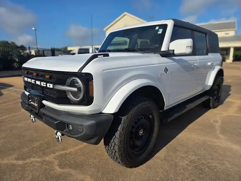 2022 Ford Bronco Outer Banks Advanced 4x4's photo