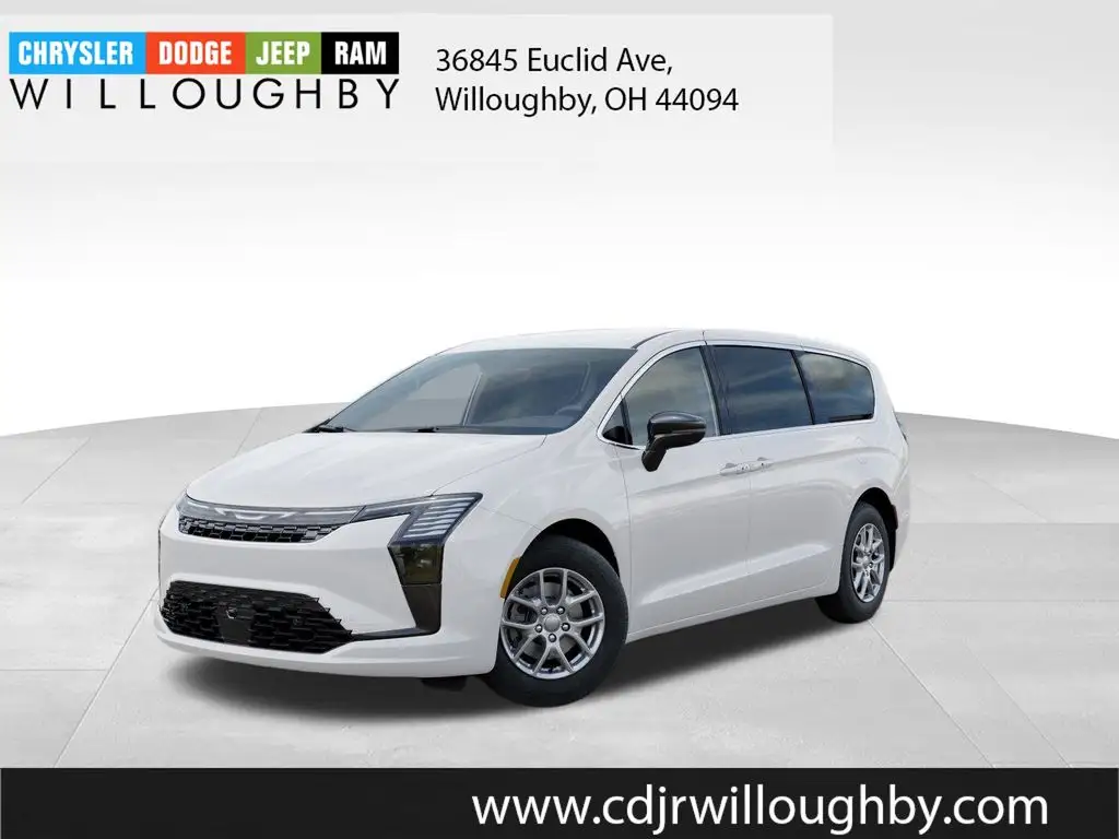 2027 Chrysler Pacifica Select photo 1
