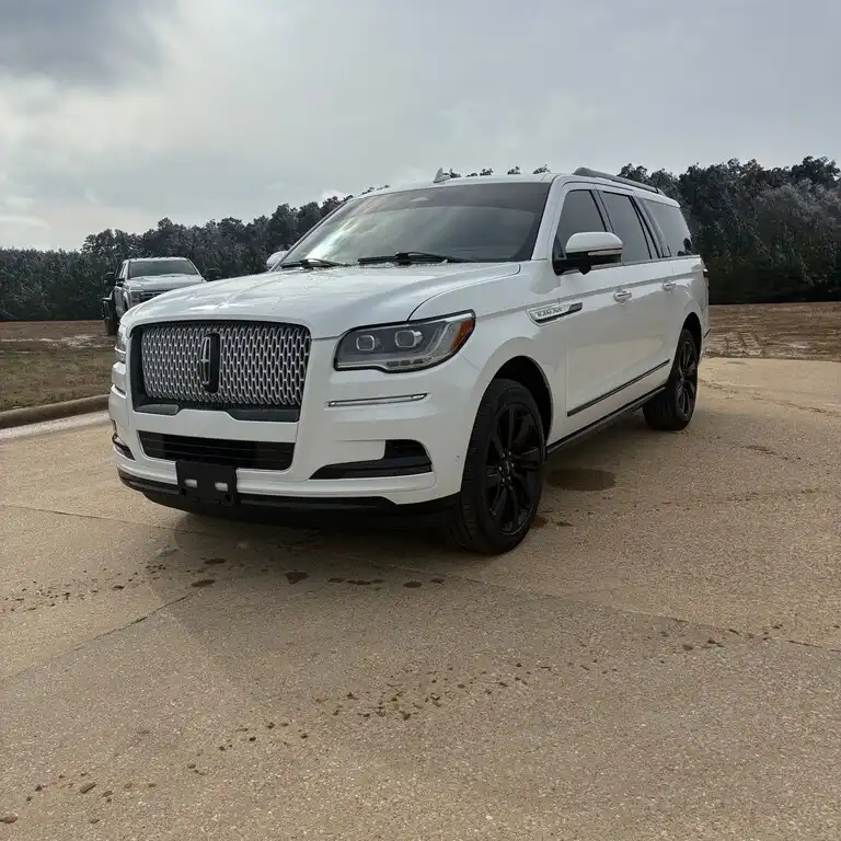 2023 Lincoln Navigator Reserve L 4WD's photo