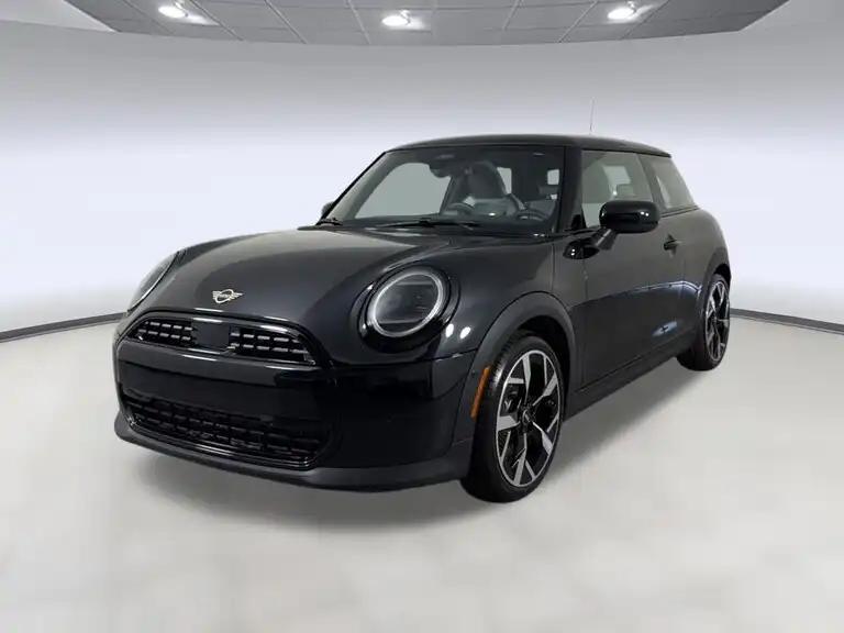 2026 MINI Hardtop's photo