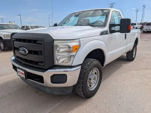 2016 Ford F-250 XL 4WD Regular Cab 8' Box's photo