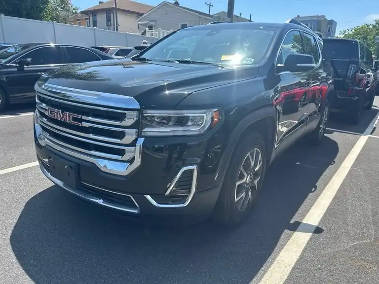 2023 GMC Acadia SLE AWD's photo