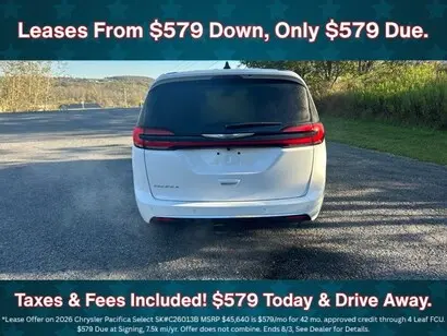 2026 Chrysler Pacifica Select photo 3