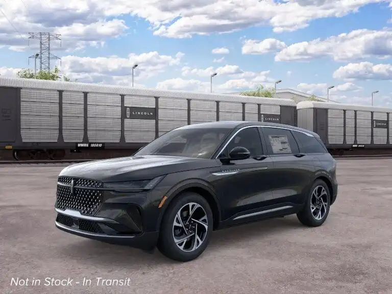 2026 Lincoln Nautilus Premiere AWD's photo