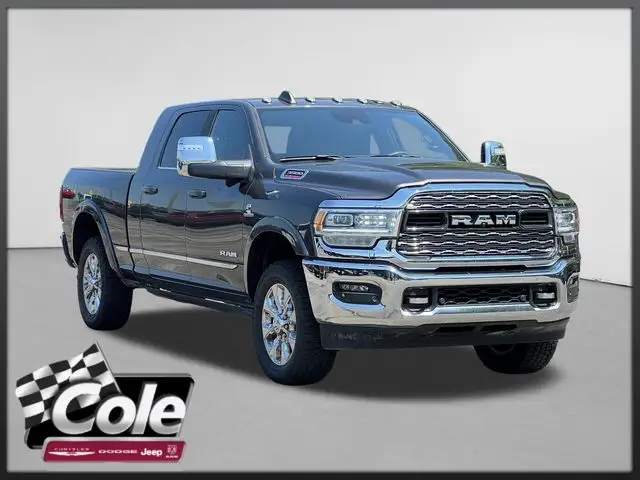 2024 RAM 3500 Limited 4X4 Mega Cab photo 1
