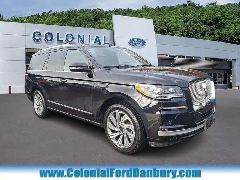 2022 Lincoln Navigator Reserve 4WD's photo
