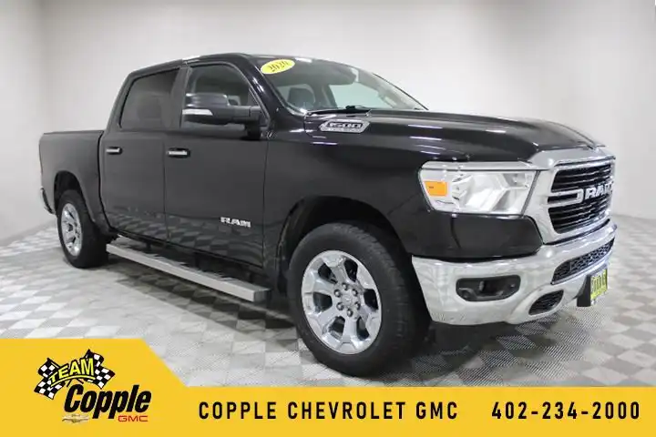 2020 RAM 1500 Big Horn/Lone Star 4x4 Crew Cab 5'7's photo