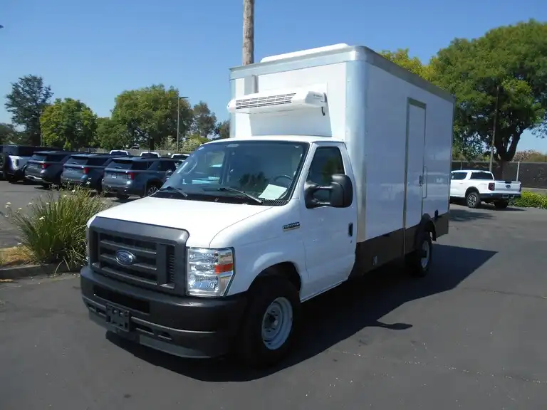 2024 Ford E-Series SRW E-350 Super Duty 158 in WB's photo