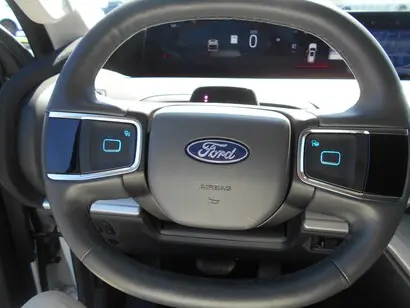 2025 Ford Expedition Active MAX photo 4