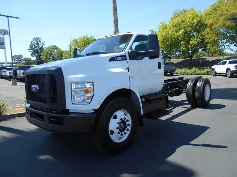 2026 Ford F-650's photo