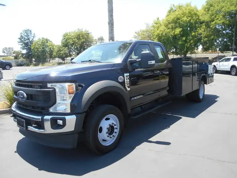 2022 Ford F-450 XL 4x4 SuperCab 192-In DRW's photo