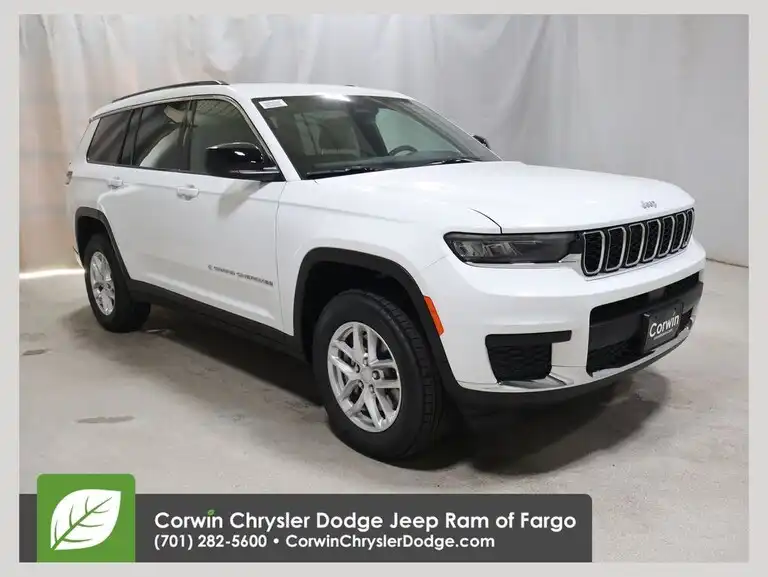 2026 Jeep Grand Cherokee L Laredo 4x4's photo