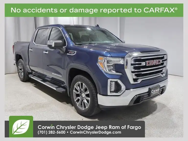 2020 GMC Sierra 4WD Crew Cab Short Box SLT's photo