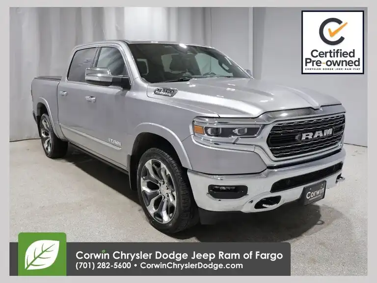 2022 RAM 1500 Limited 4x4 Crew Cab 5'7's photo