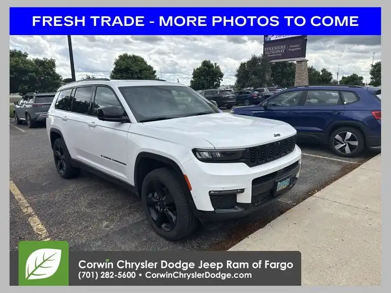 2024 Jeep Grand Cherokee L Limited 4x4's photo