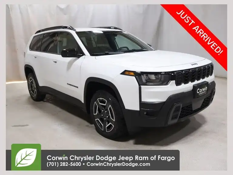2026 Jeep Cherokee Laredo HEV 4X4's photo