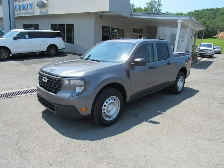 2026 Ford Maverick XL AWD's photo