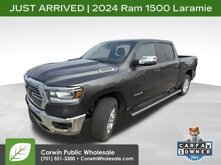 2024 RAM 1500 Laramie 4x4 Crew Cab 5'7's photo