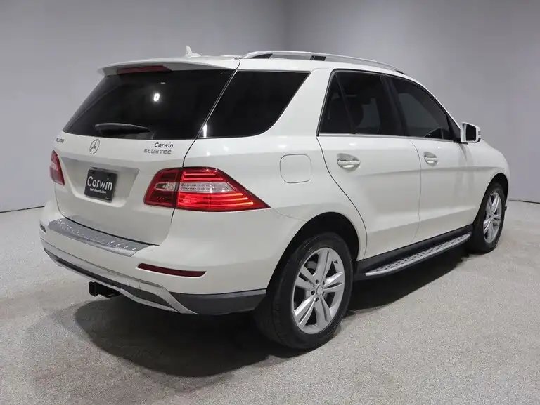 2013 Mercedes-Benz M-Class ML350 BlueTEC 4MATIC's photo